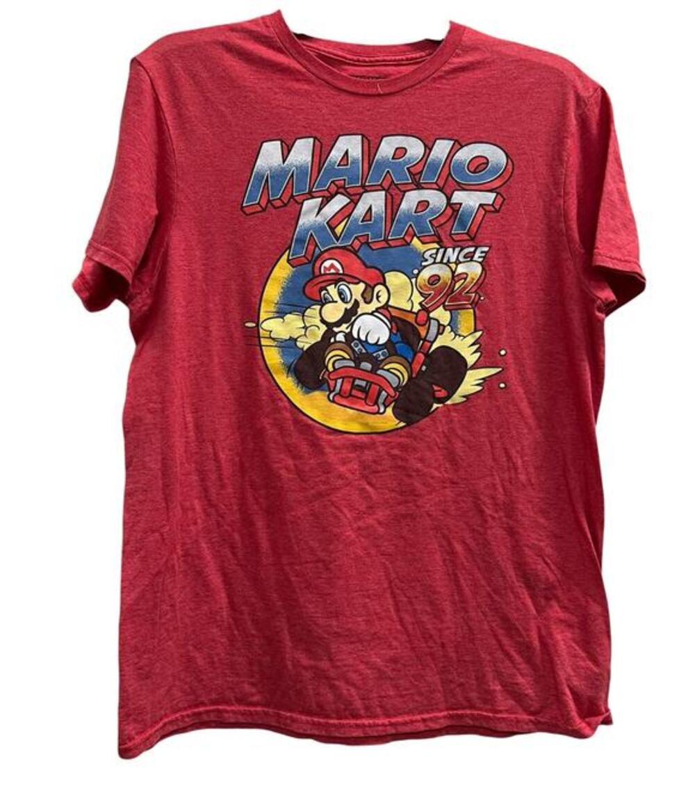 Mario Kart Since '92 Red t-shirt vintage-style graphic of Mario racing Sz M